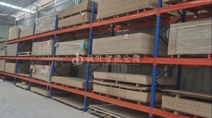 家具厂仓库用什么货架合适 (2).jpg
